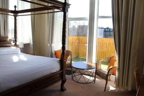 The Woodhouse Hotel photo 3