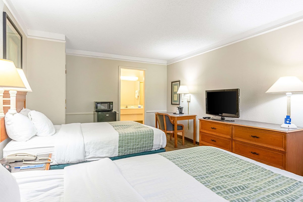 Rodeway Inn Huntsville West photo 2