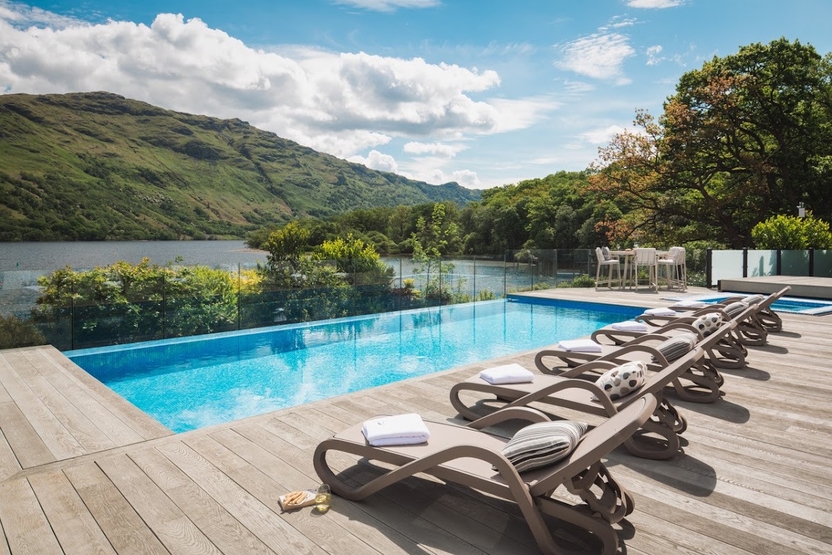 Ardlui Retreat - Loch Lomond Villa & Hot Tub Lodges photo 3