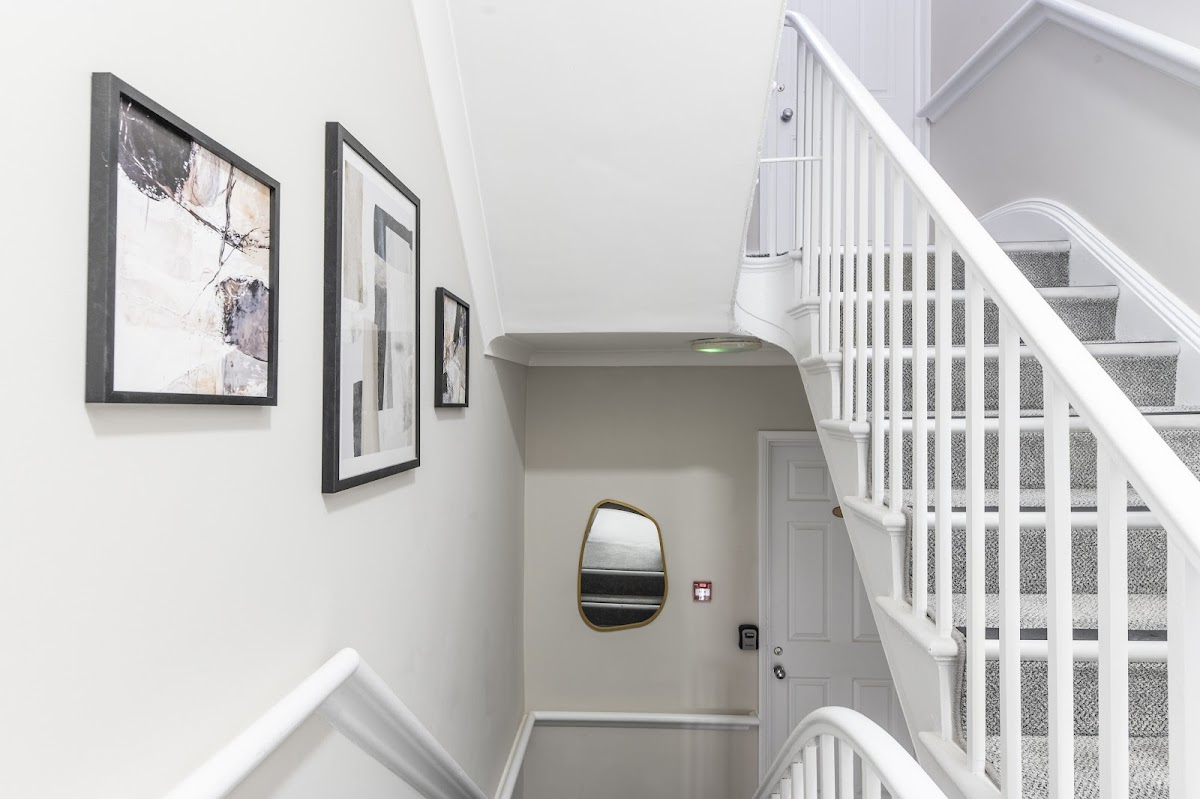 Marina Hotel London