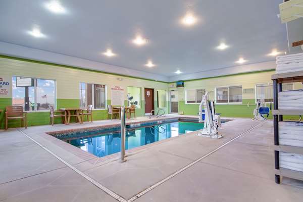 Quality Inn & Suites McCook photo 3