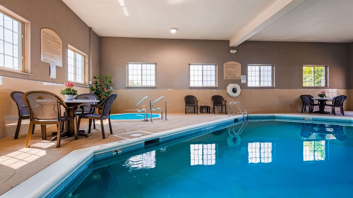 Best Western Plus North Joliet photo 3