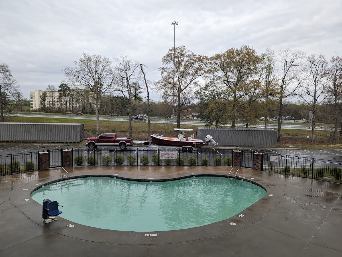 Holiday Inn Express Rocky Mount – Sports Center by IHG photo 3