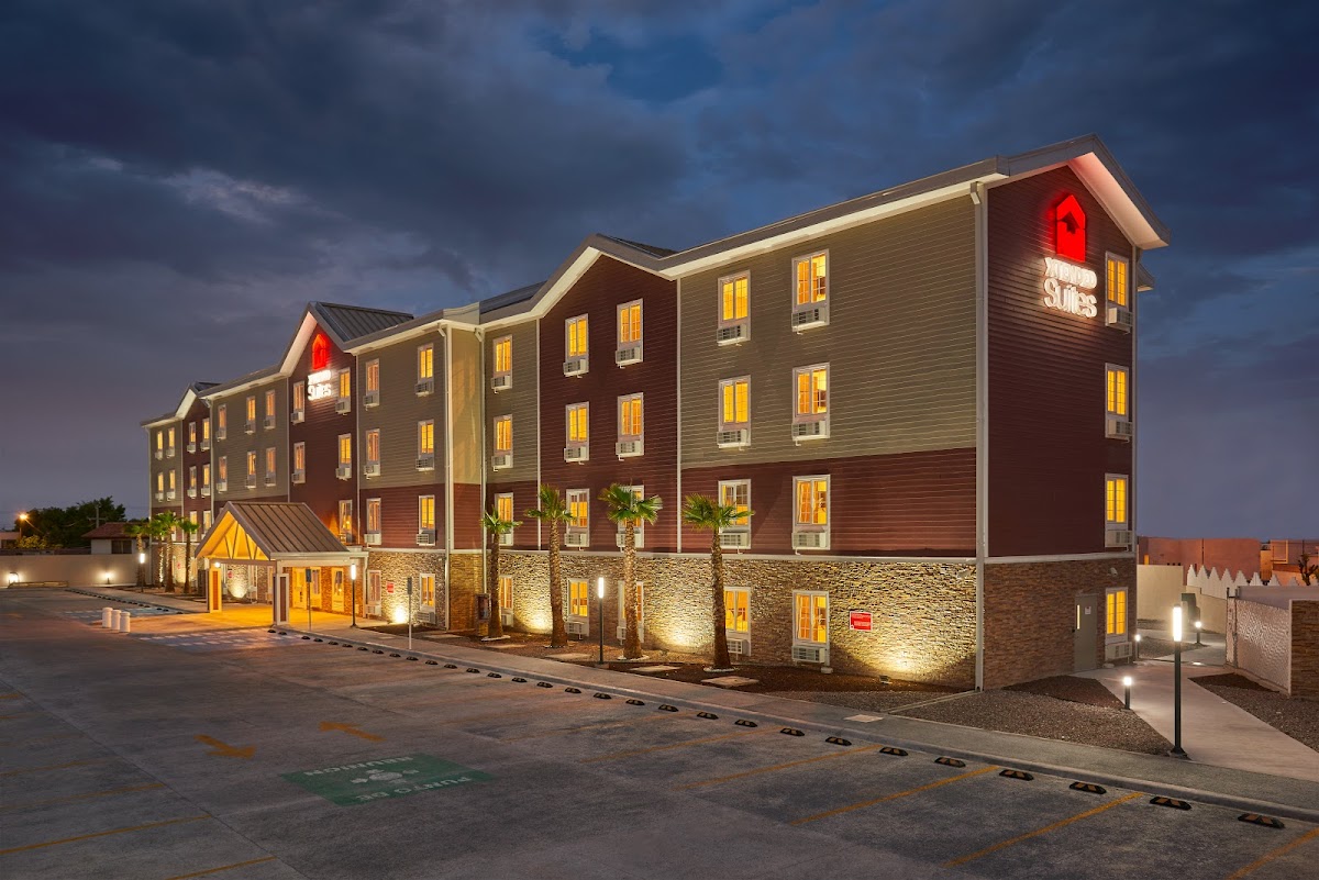 Hotel Extended Suites Tijuana Macroplaza