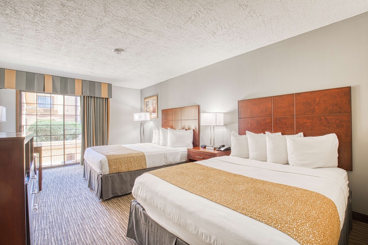 Best Western Green Valley Inn photo 2
