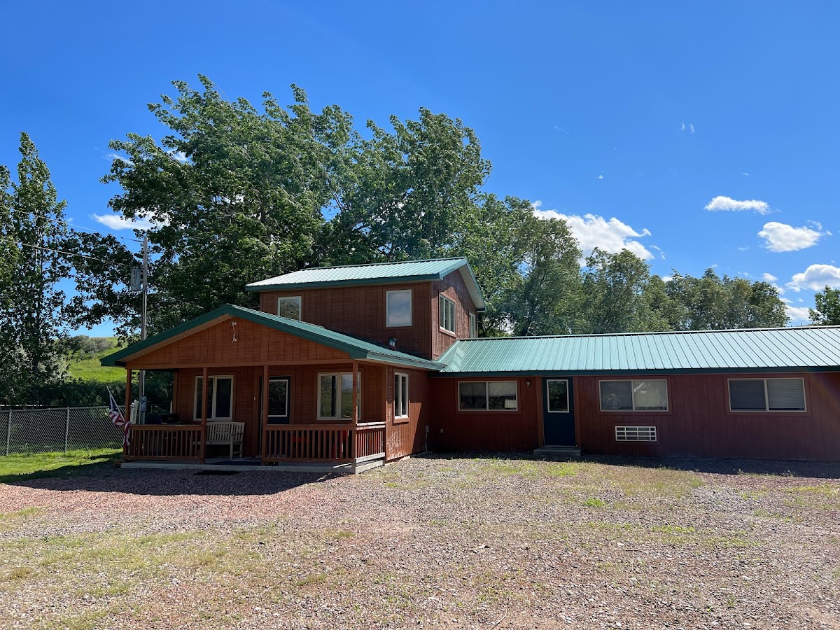 Three Mile Lodge