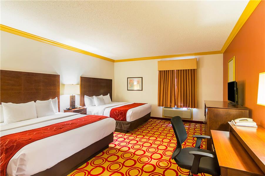 Quality Suites Lubbock Southwest photo 2