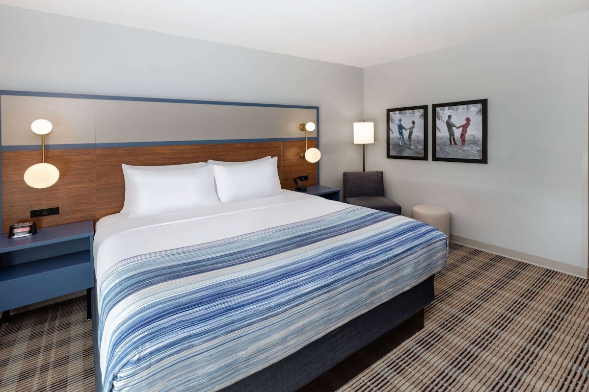 AmericInn by Wyndham Mountain Home photo 2