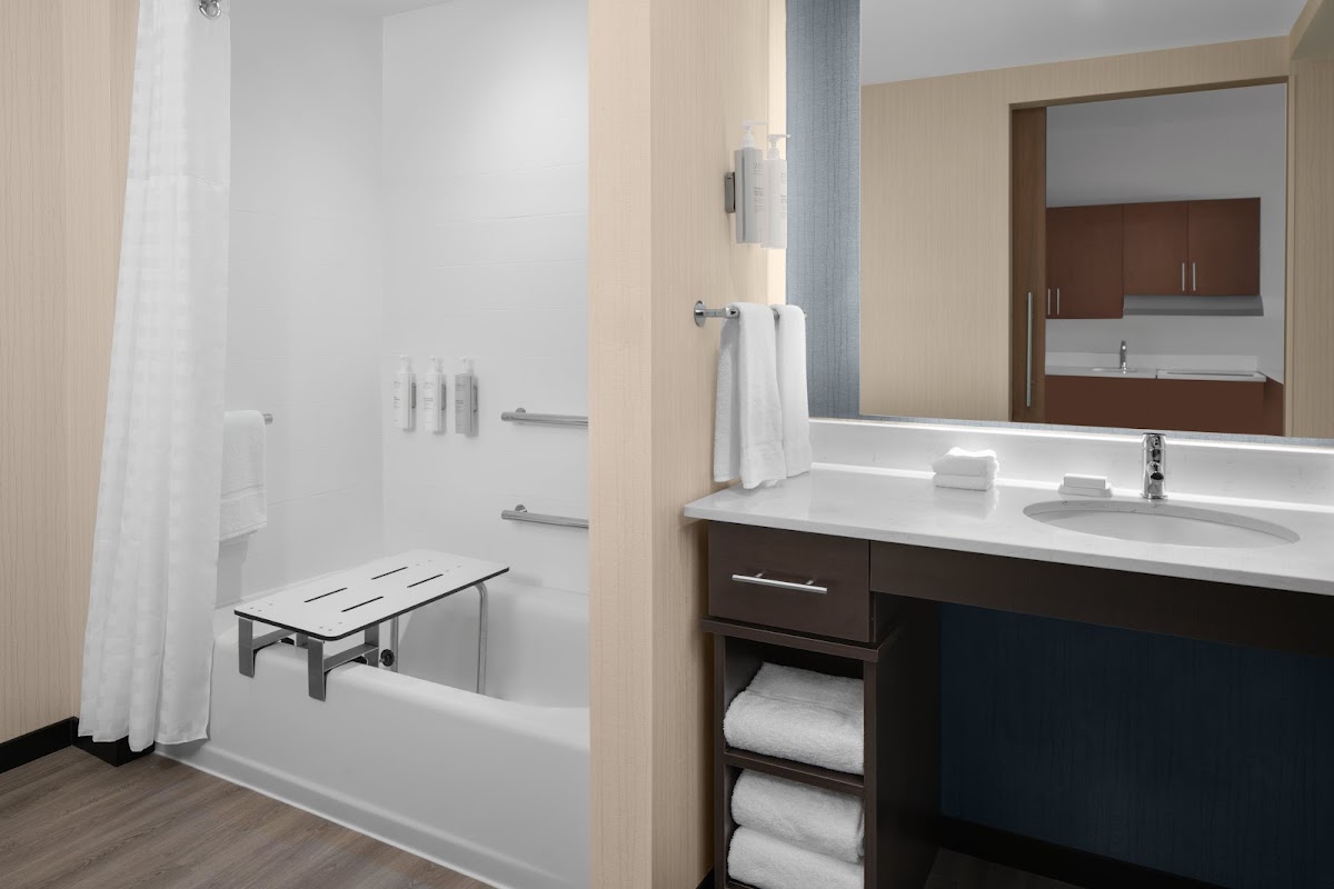 Homewood Suites by Hilton Charlotte Uptown First Ward photo 3