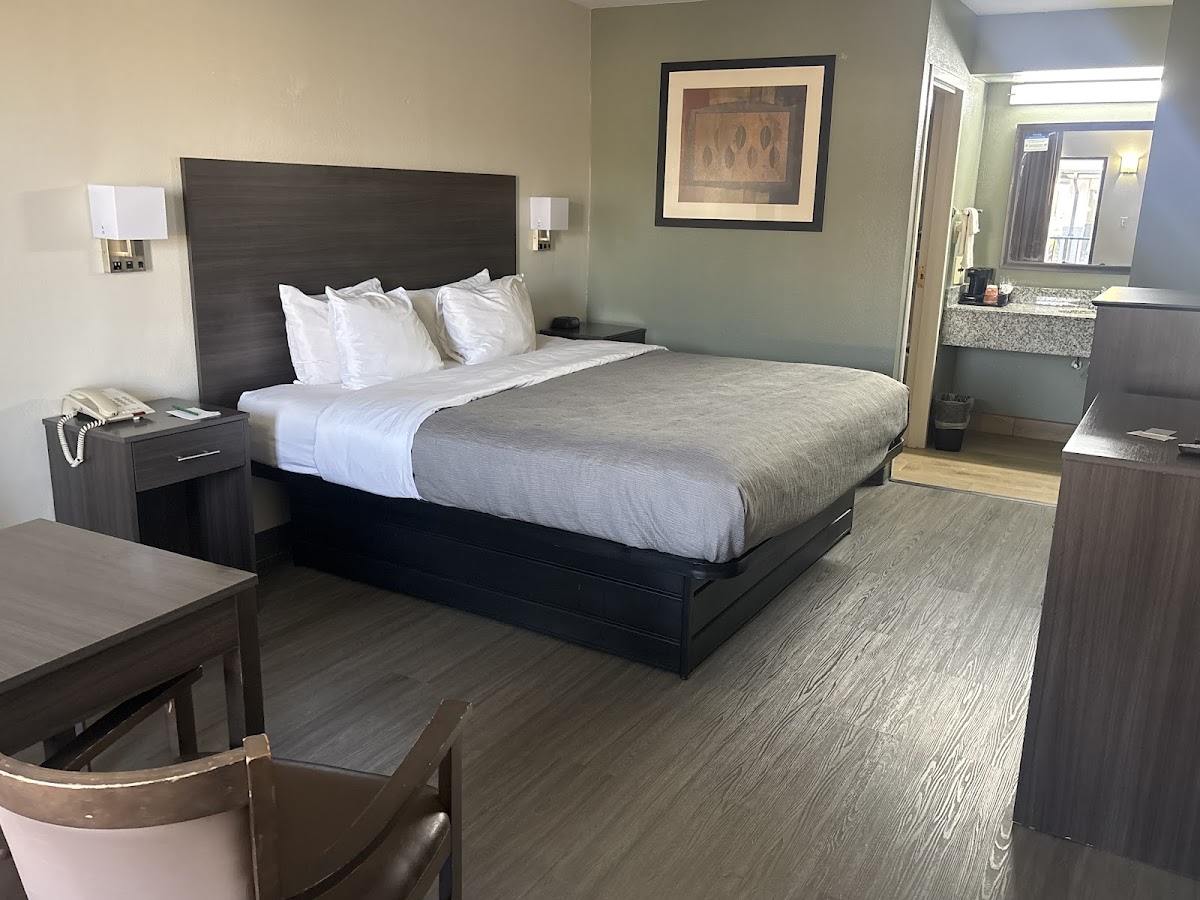 Quality Inn Clinton - Laurens I-26 photo 2