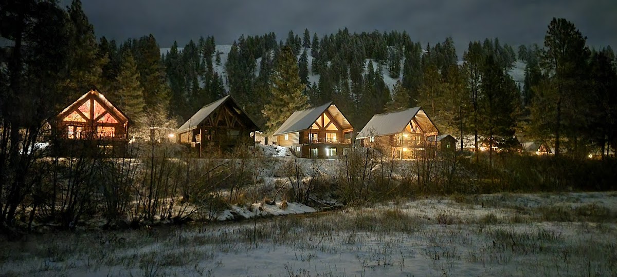 Rainbow Lake Castle Resort