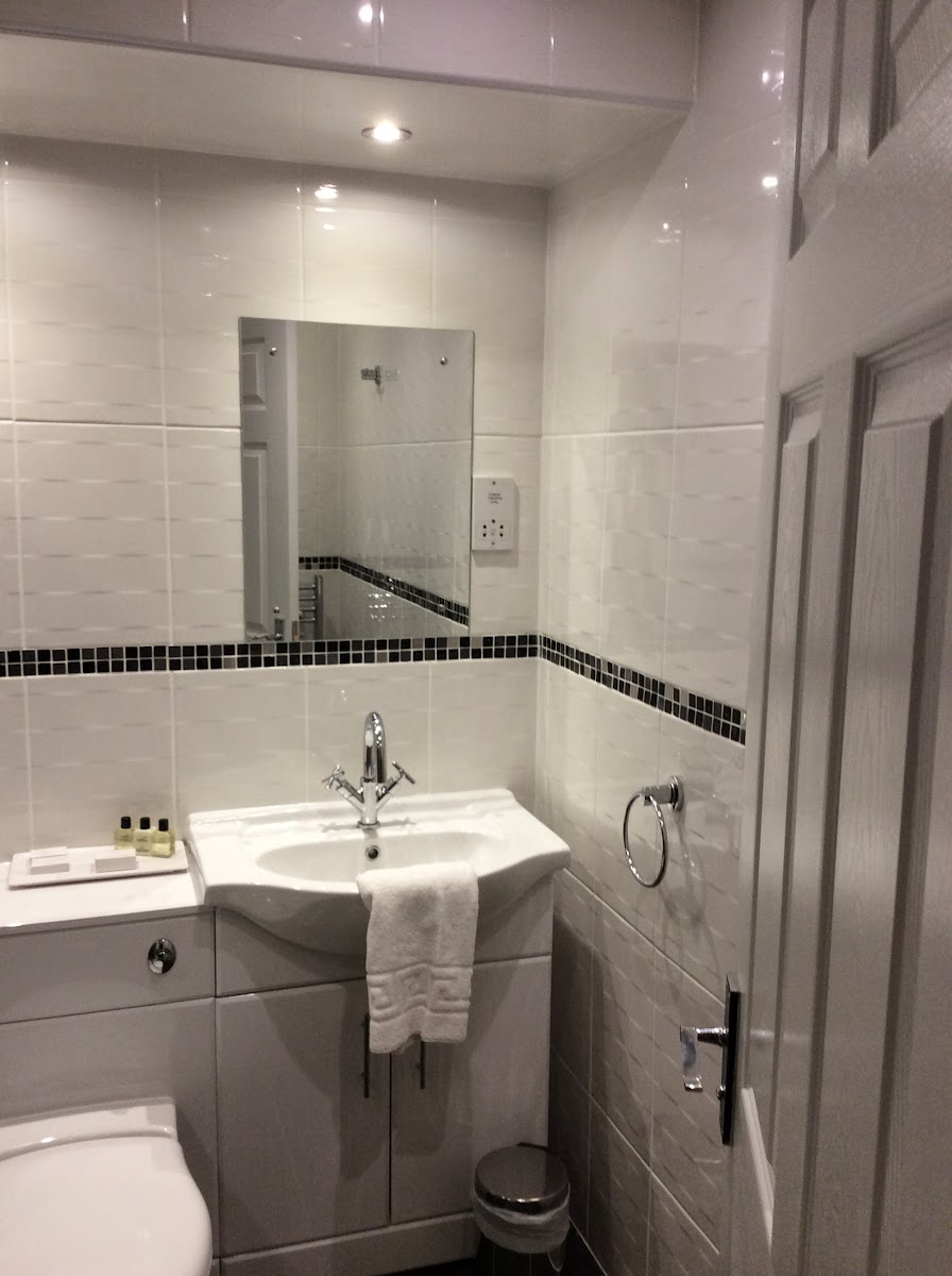 King Robert Hotel photo 3