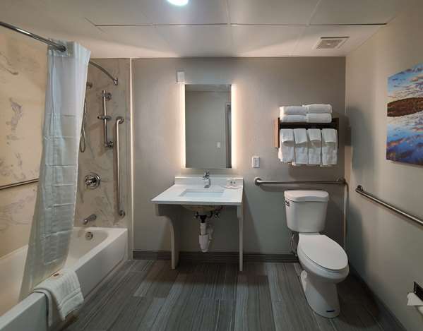 Comfort Inn Boston Milford photo 3