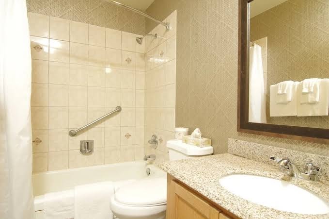 Albatross Hotel photo 3