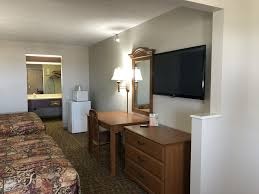 Countryside Suites photo 2