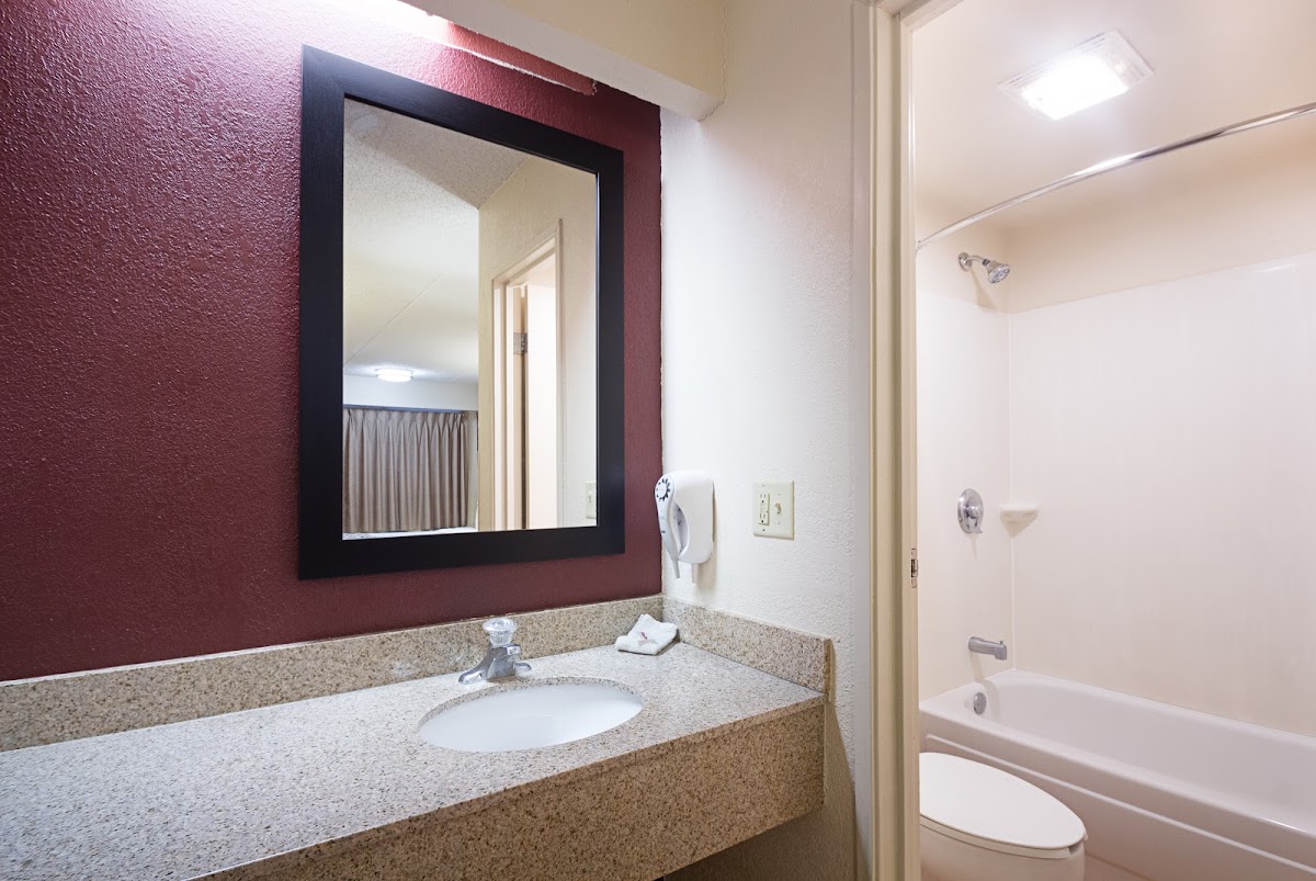 Red Roof Inn Madison, WI photo 3