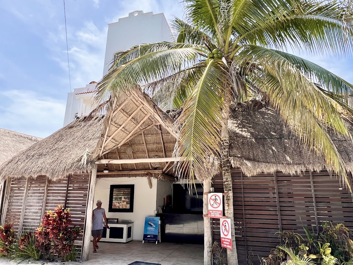 HOTEL & BEACH CLUB OJO DE AGUA
