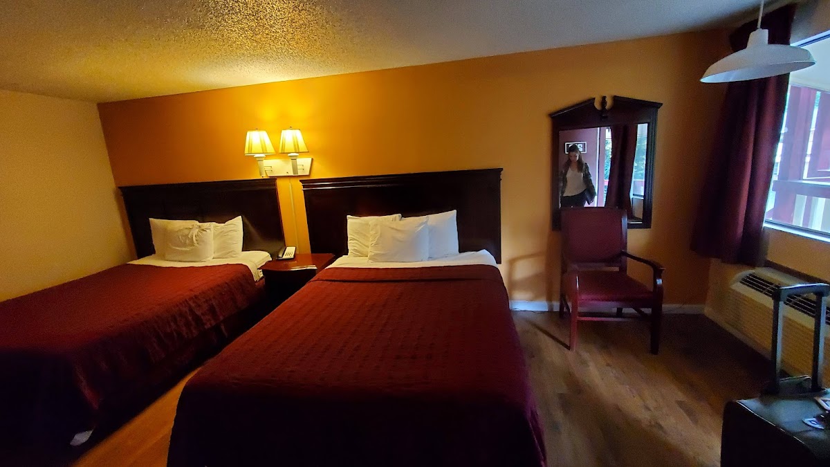 Motel Puyallup photo 2