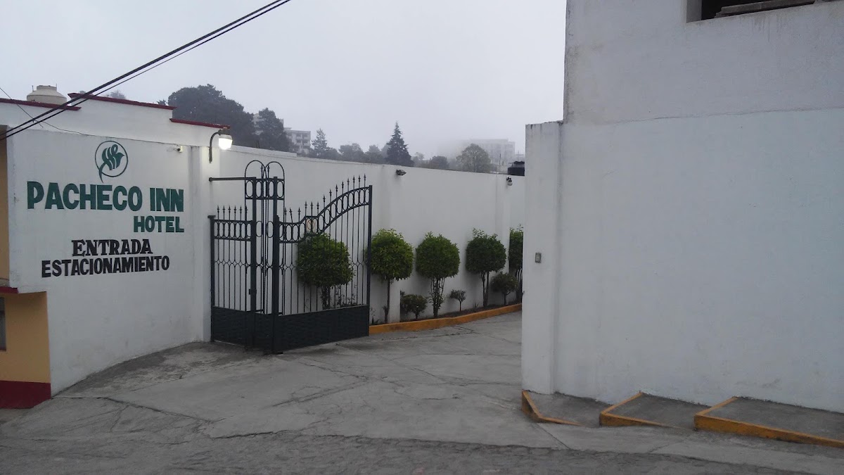 Hotel Pacheco Inn