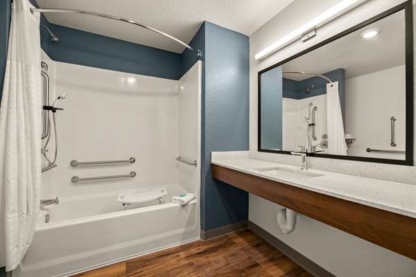 WoodSpring Suites Port Orange - Daytona Beach photo 3