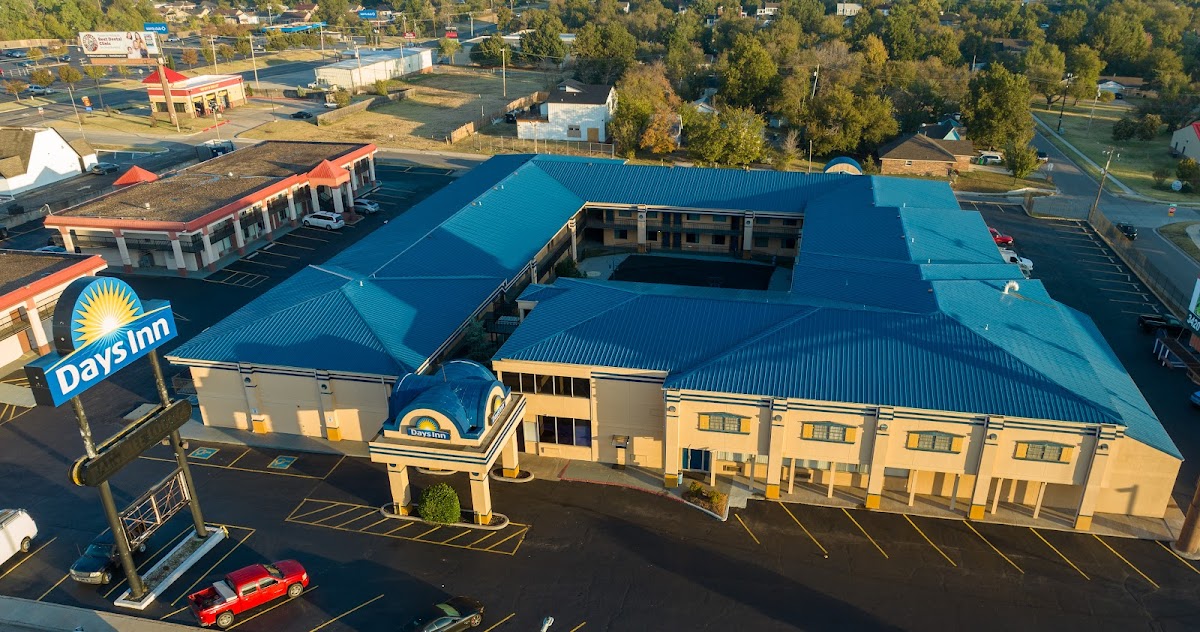 Days Inn by Wyndham Oklahoma City Fairground photo 3