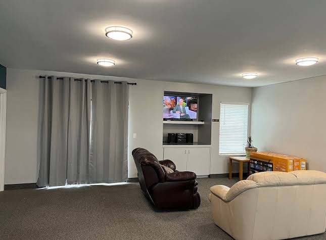 Dunning Mills Inn- Nationwide Suites photo 2