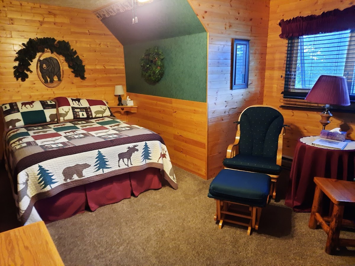 Rocky Ridge Country Lodge photo 2