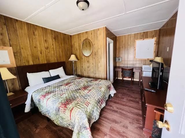 Room 1