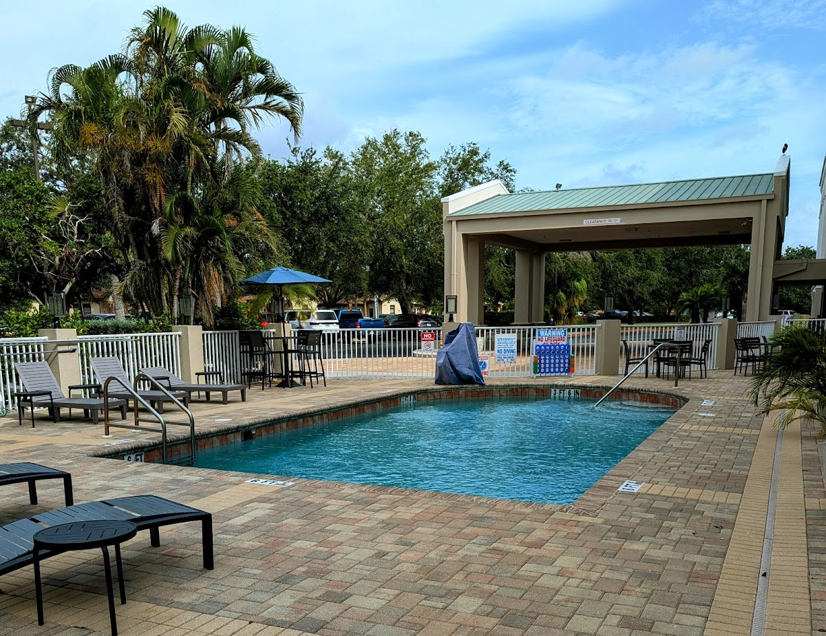 Best Western Plus Ambassador Suites Venice photo 3