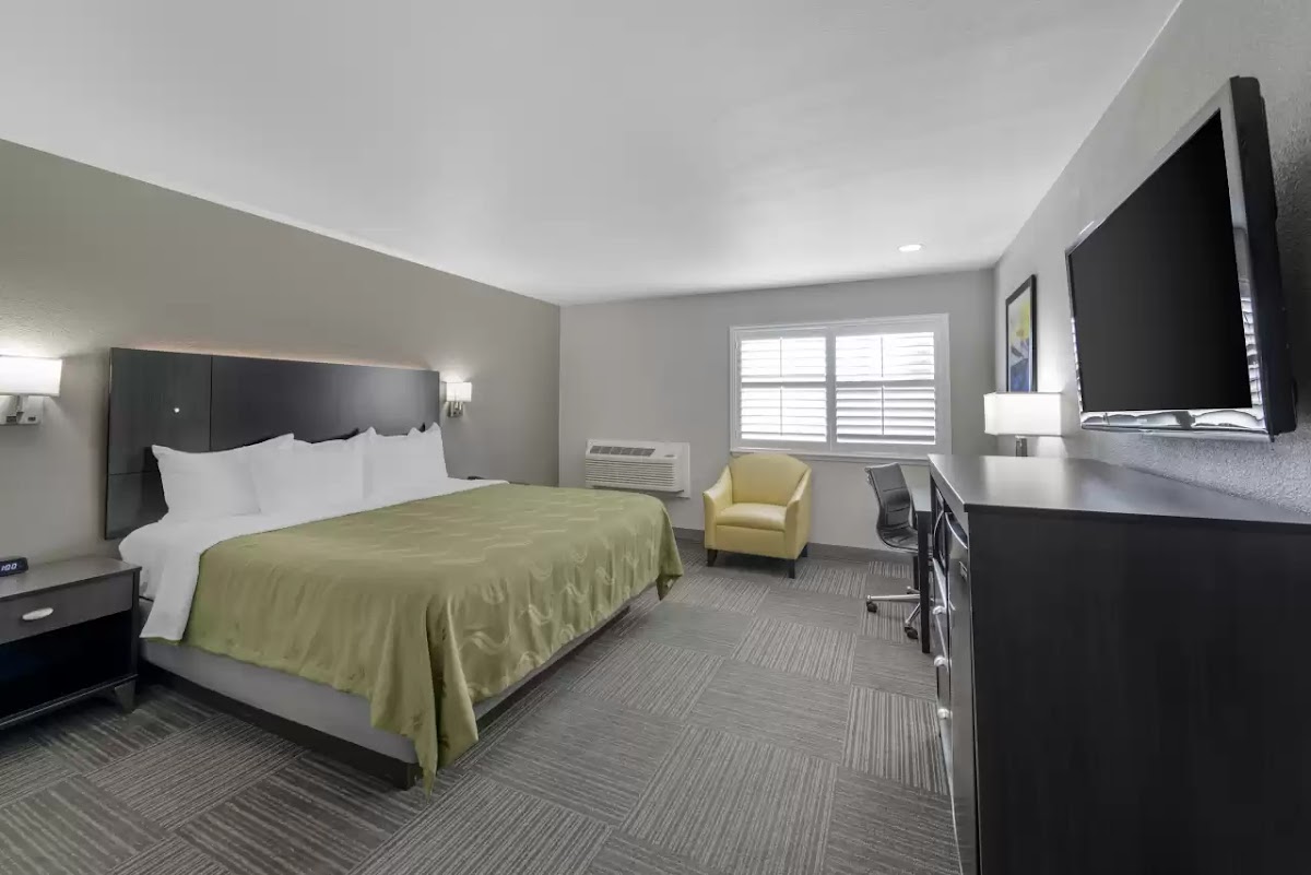 Quality Inn Kettleman City near Hwy 41 photo 2