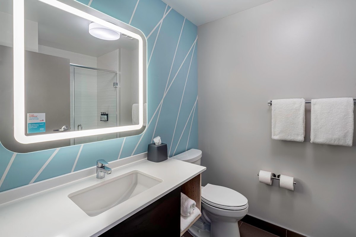 avid hotel Milwaukee West - Waukesha by IHG photo 3