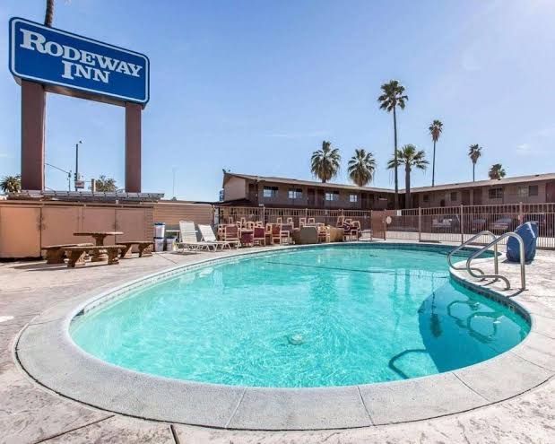 Rodeway Inn San Bernardino - Colton photo 3