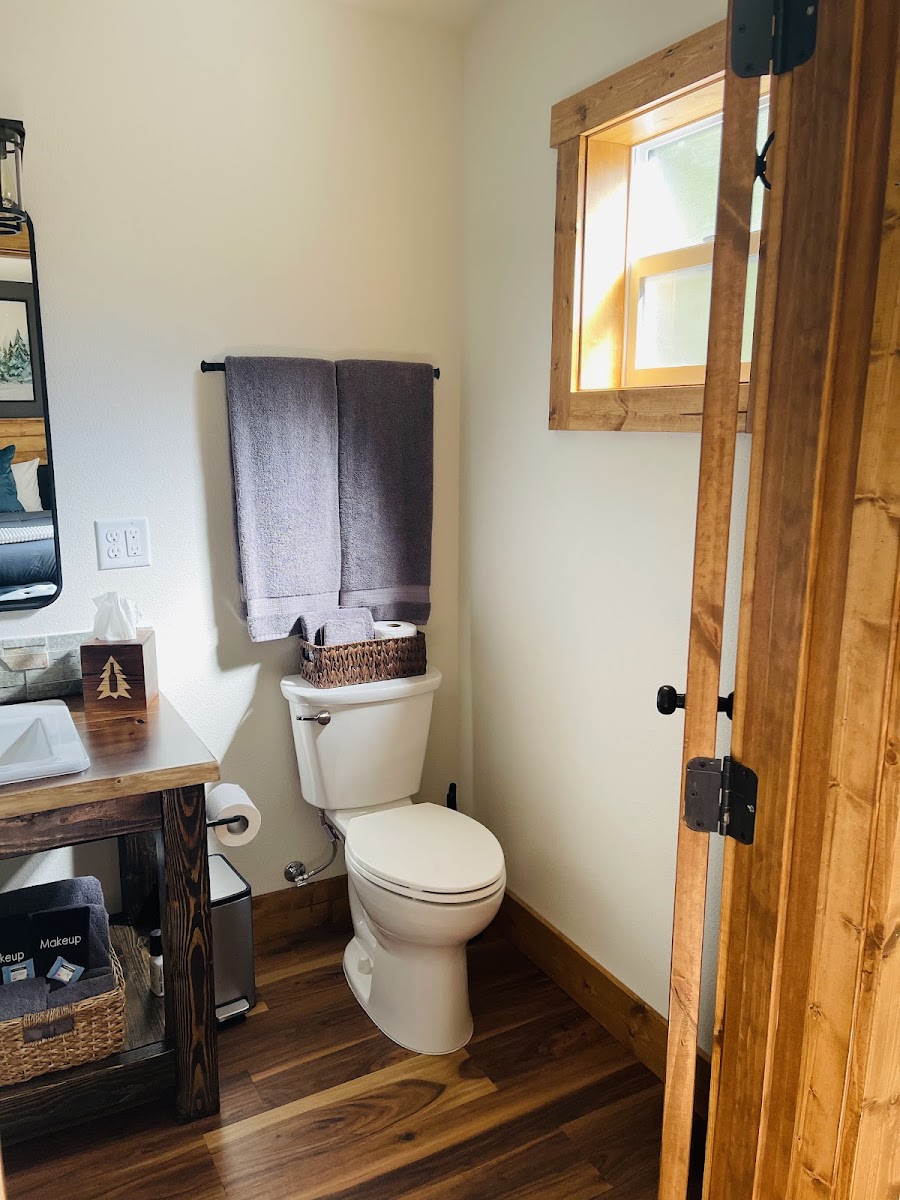 Backwoods Cabins photo 3