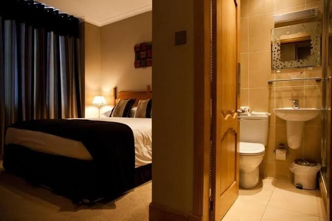 The City Hotel photo 3