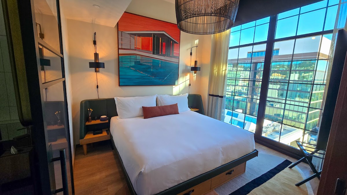 HOLLYWOOD VOLUME, a Tribute Portfolio Hotel photo 2