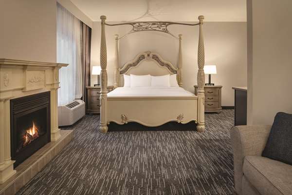 Country Inn & Suites by Radisson, Galena, IL photo 2