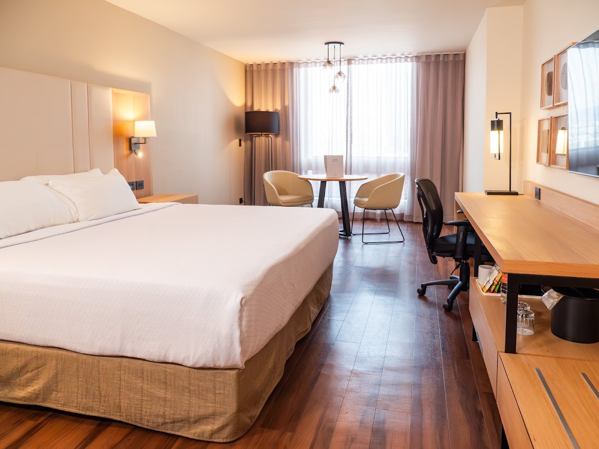 Crowne Plaza Monterrey by IHG photo 2