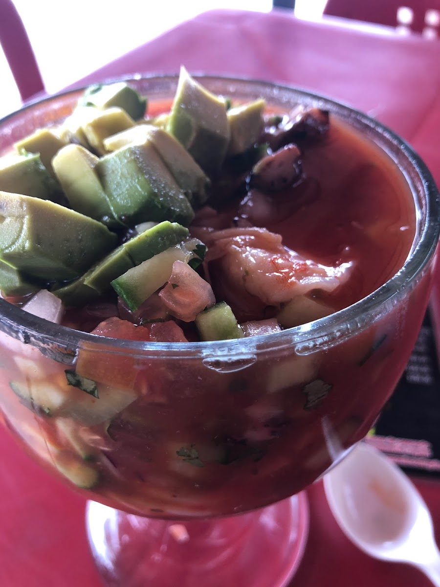 Don Eddie's Landing Hotel & Bar & Lulu's Resturante photo 2