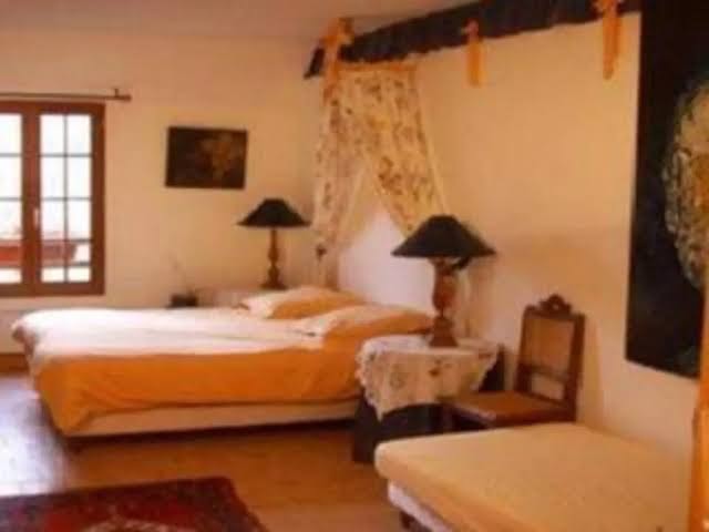 Room 2