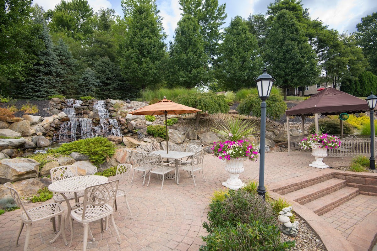 Holiday Inn Express & Suites Sharon-Hermitage by IHG