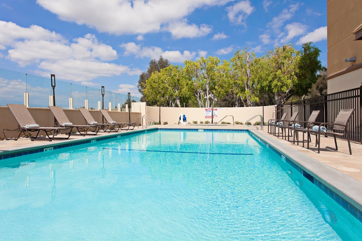 Holiday Inn Diamond Bar - Pomona by IHG photo 3