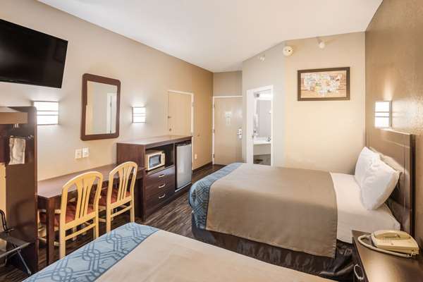 Econo Lodge Morristown West photo 2