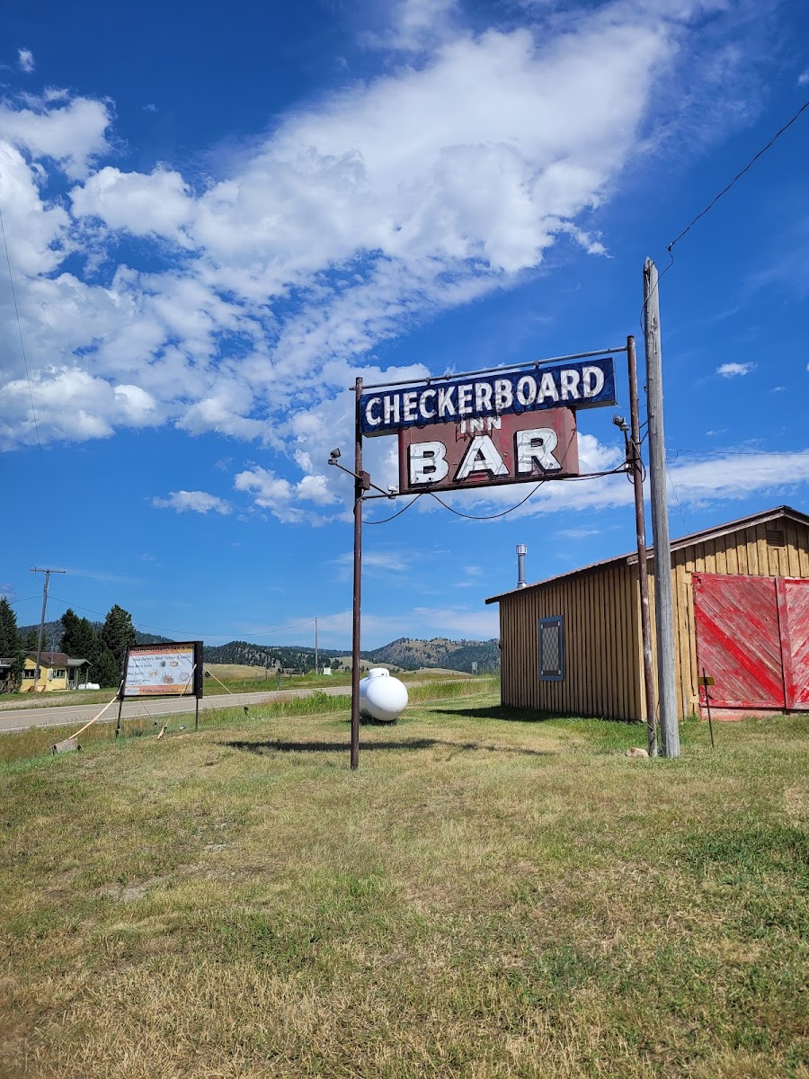 Checkerboard Bar & Inn photo 3