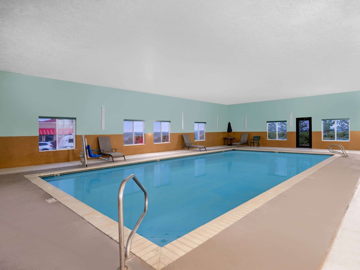 Baymont by Wyndham Limon photo 3