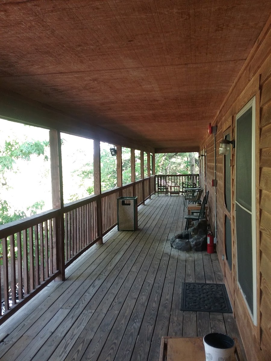 Oak Haven Lodge photo 3