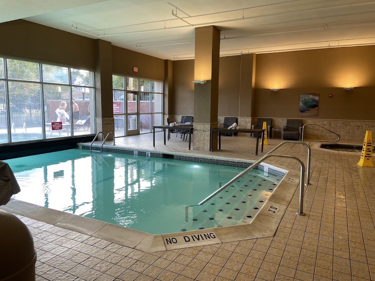 Drury Inn & Suites St. Louis Forest Park photo 3