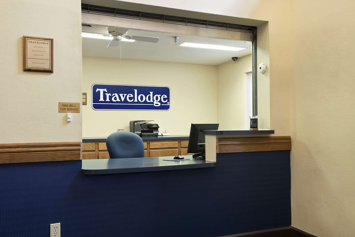 Travelodge by Wyndham Grand Island photo 3