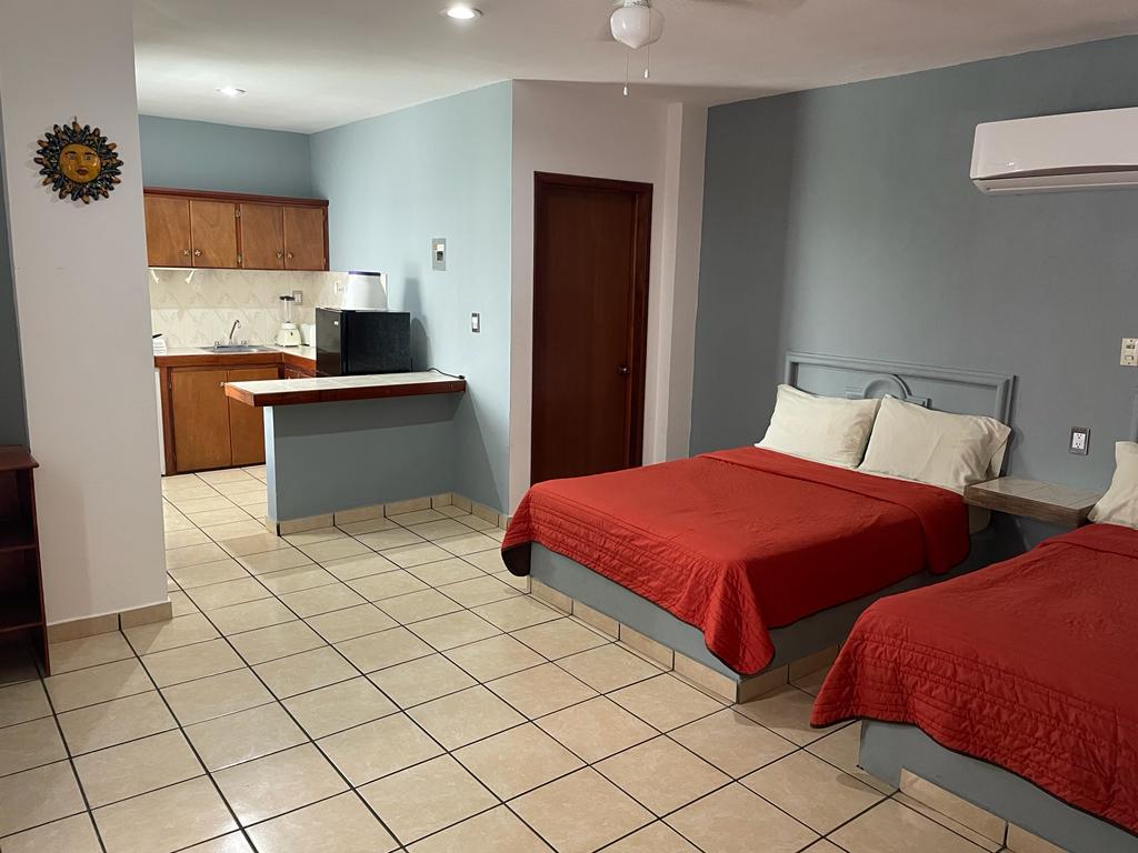 HOTEL SOMBRERO SUITES photo 2