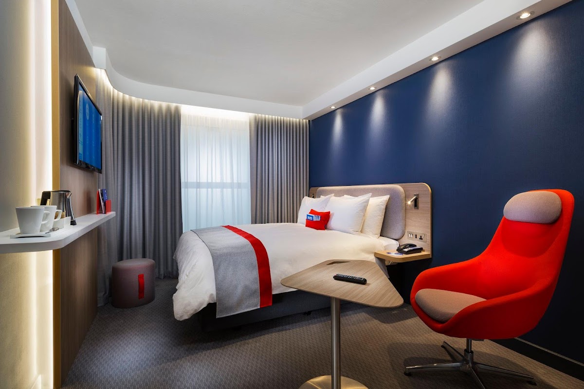Holiday Inn Express Stockport by IHG photo 2