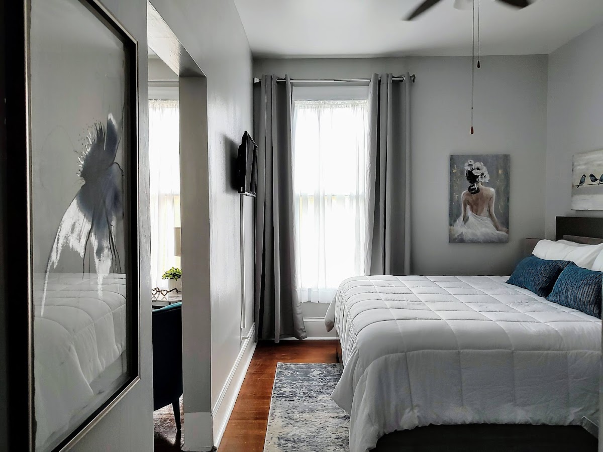 Arbor House Suites photo 2